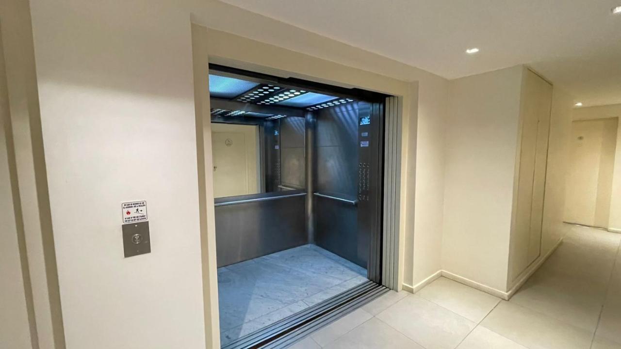 Espectacular En Lo Mejor De Belgrano Sobre Libertador Apartment Buenos Aires Bagian luar foto